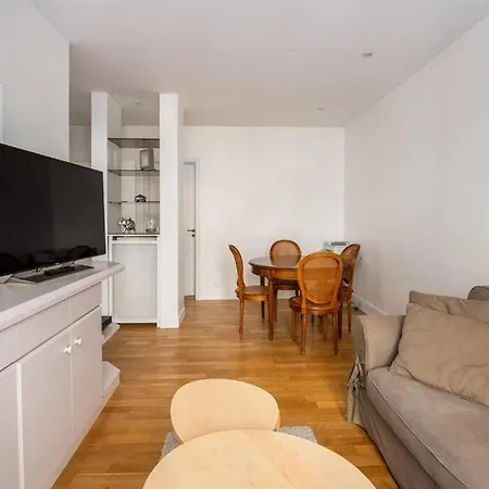 Appartamento Goujon - Cozy In Nation-picpus Neighborhood Parigi